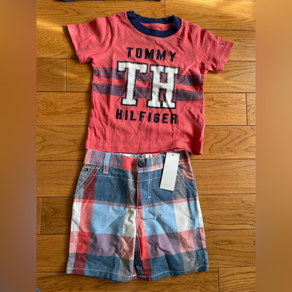 Tommy 2-pcs set shirt used , shorts Brand new 18 Months